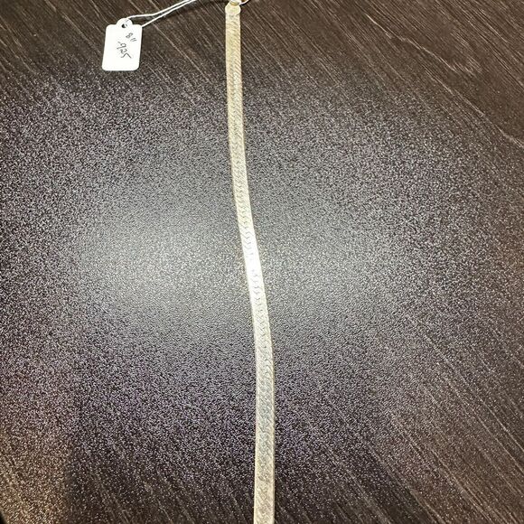 Unisex Stamped Italy silver .925 herringbone bracelet! - Picture 8 of 8